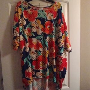 Blue floral Lularoe top.